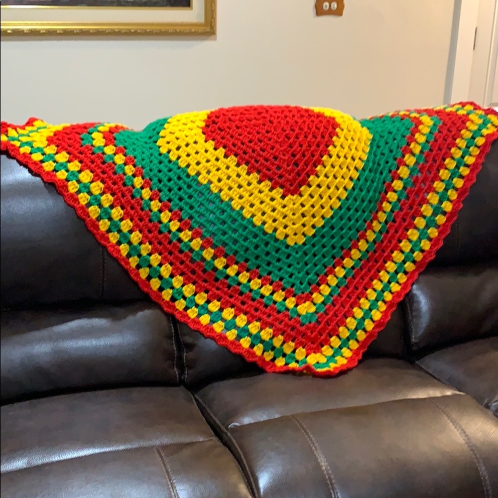 RED...GOLD  & GREEN crochet throw/quilt